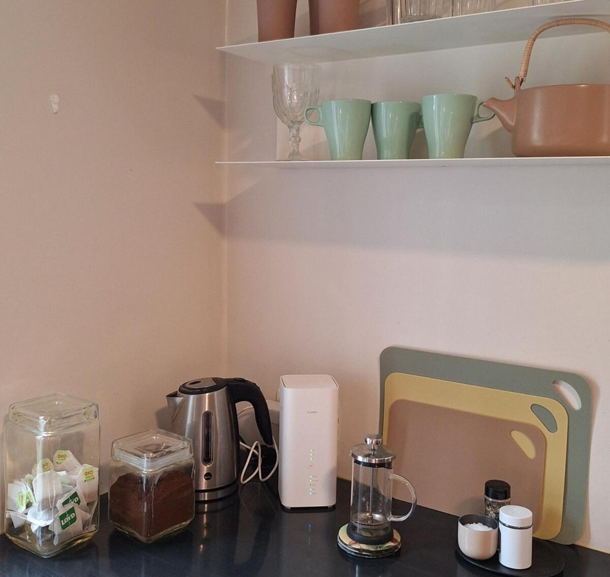 Central Reykjavik - Garden Cottage 외부 사진